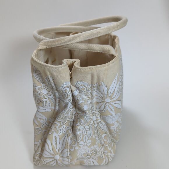 Oscar de la Renta Tote Bag Purse Neiman Marcus Target Floral Lace Canvas Flaw - Picture 2 of 16